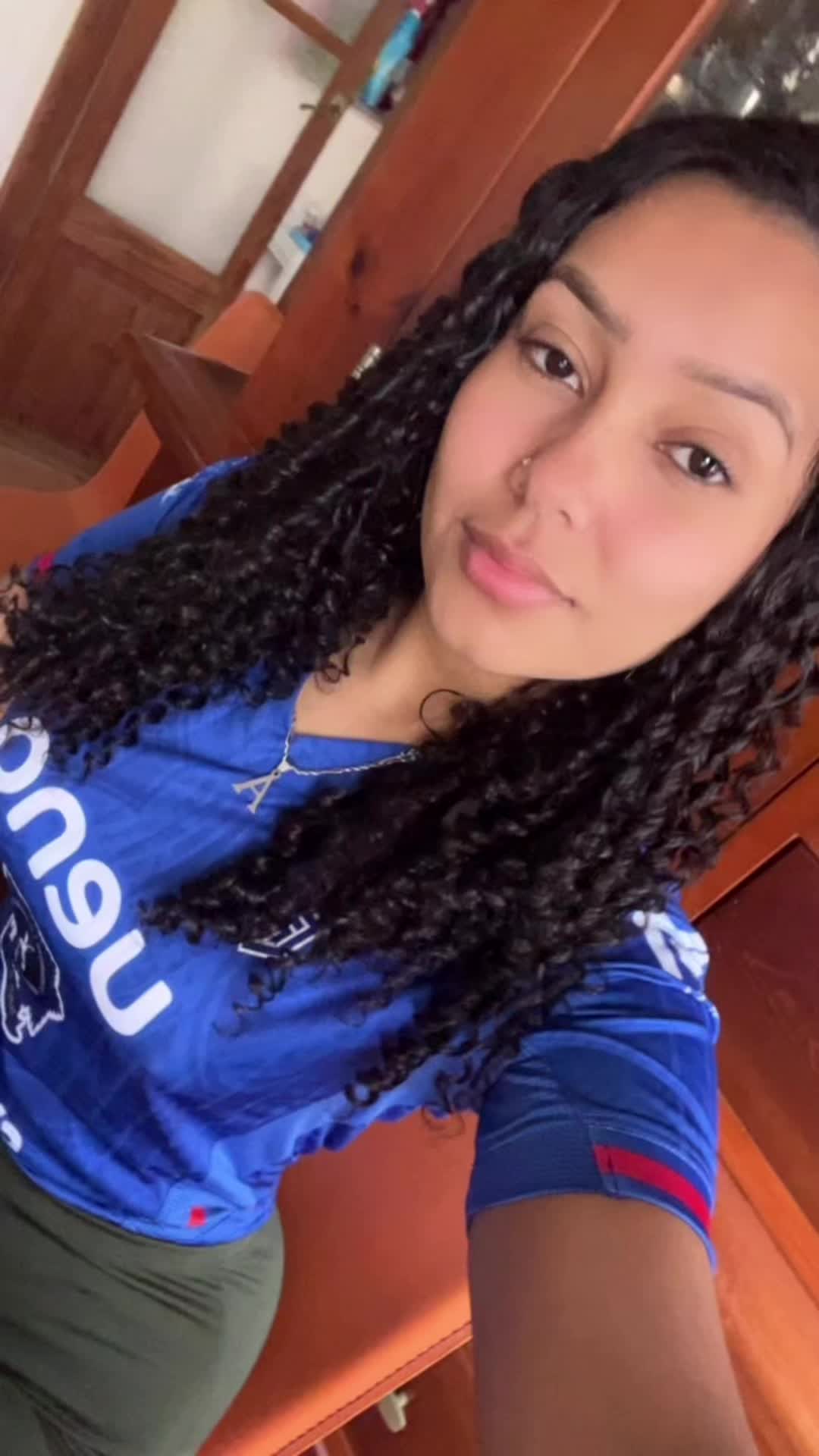 @Andrea👩🏽🦱🇵🇾