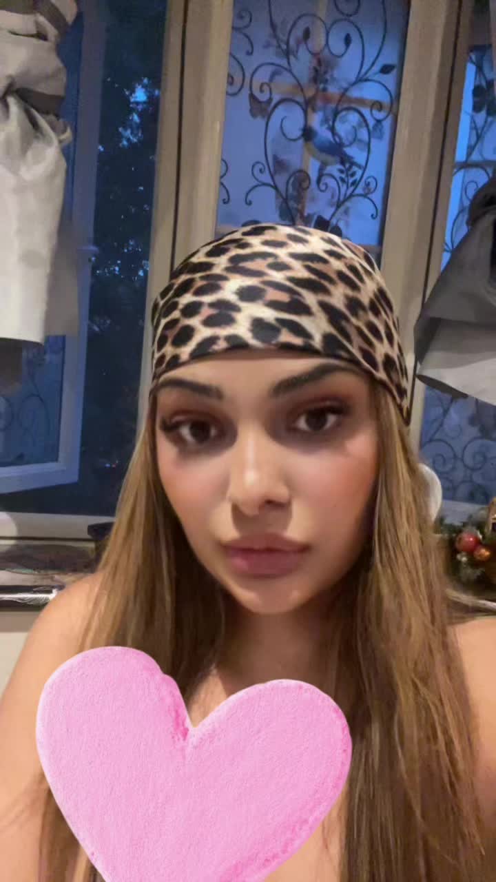 @Lavyy