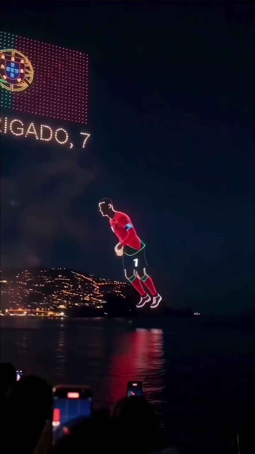 @Cr_7_🐐