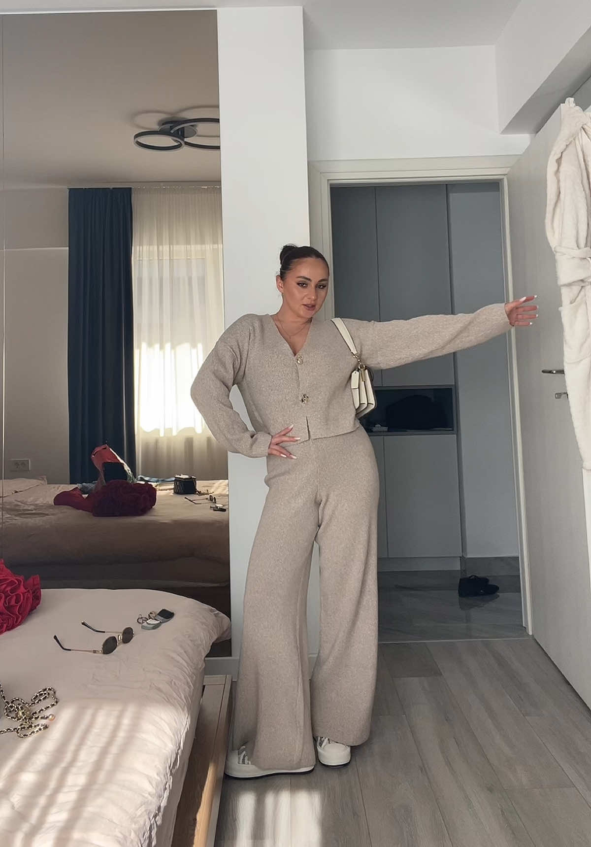 @Adelina Elena