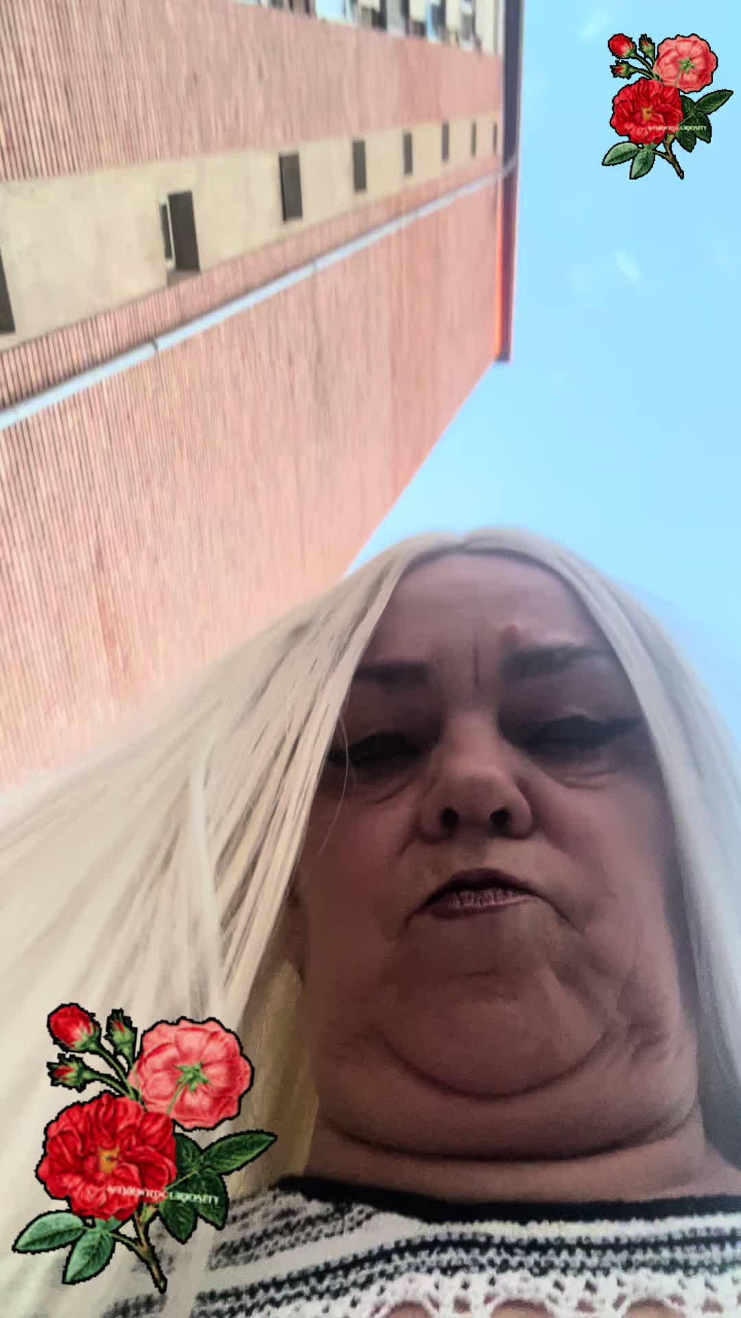 @Nela