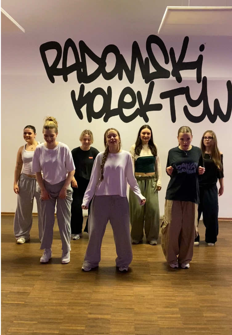 @RADOMSKI KOLEKTYW