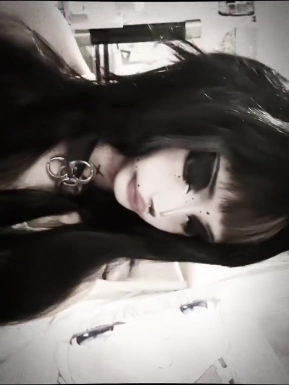 @saleena ⎛⎝( ` ᢍ ´ )⎠⎞