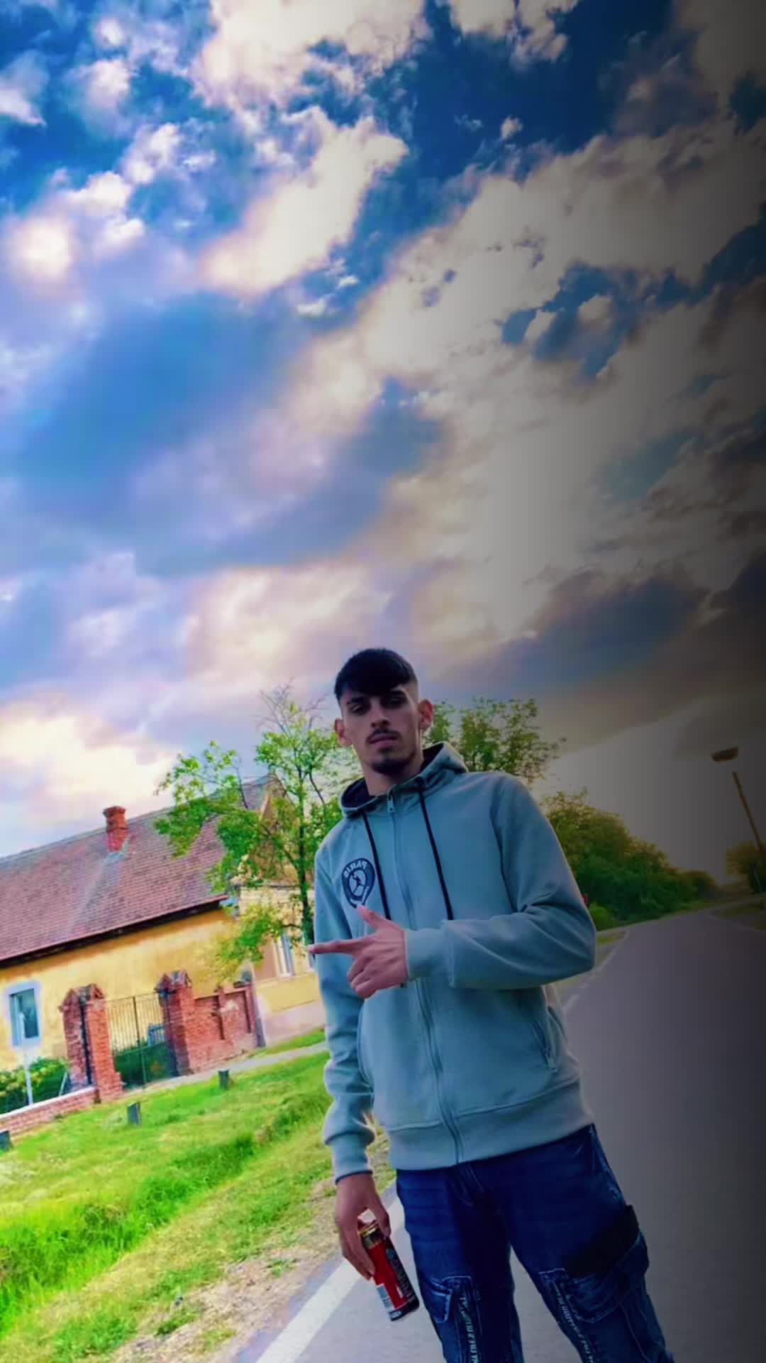@Alex_juniorr7777