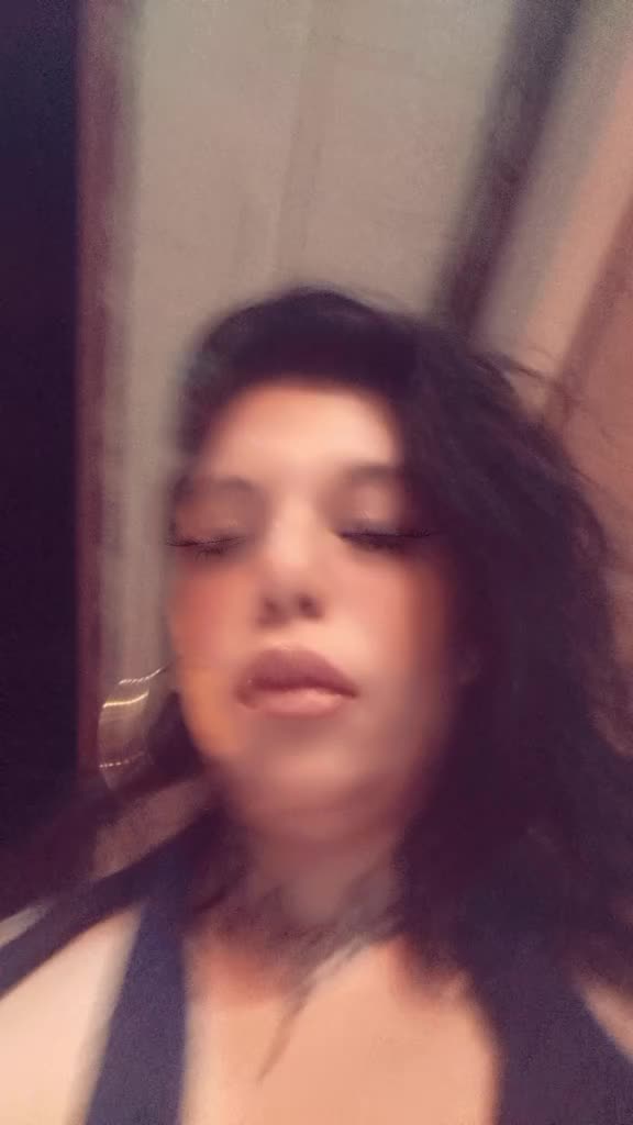 @🖤Eva🩷