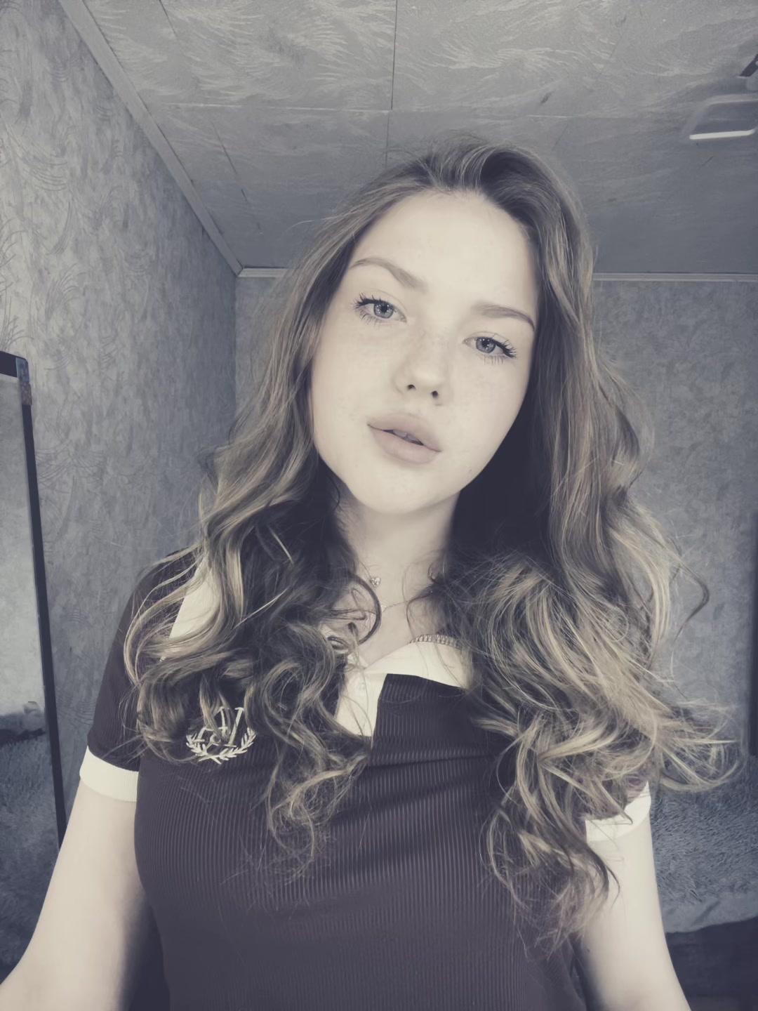 @Vikixx