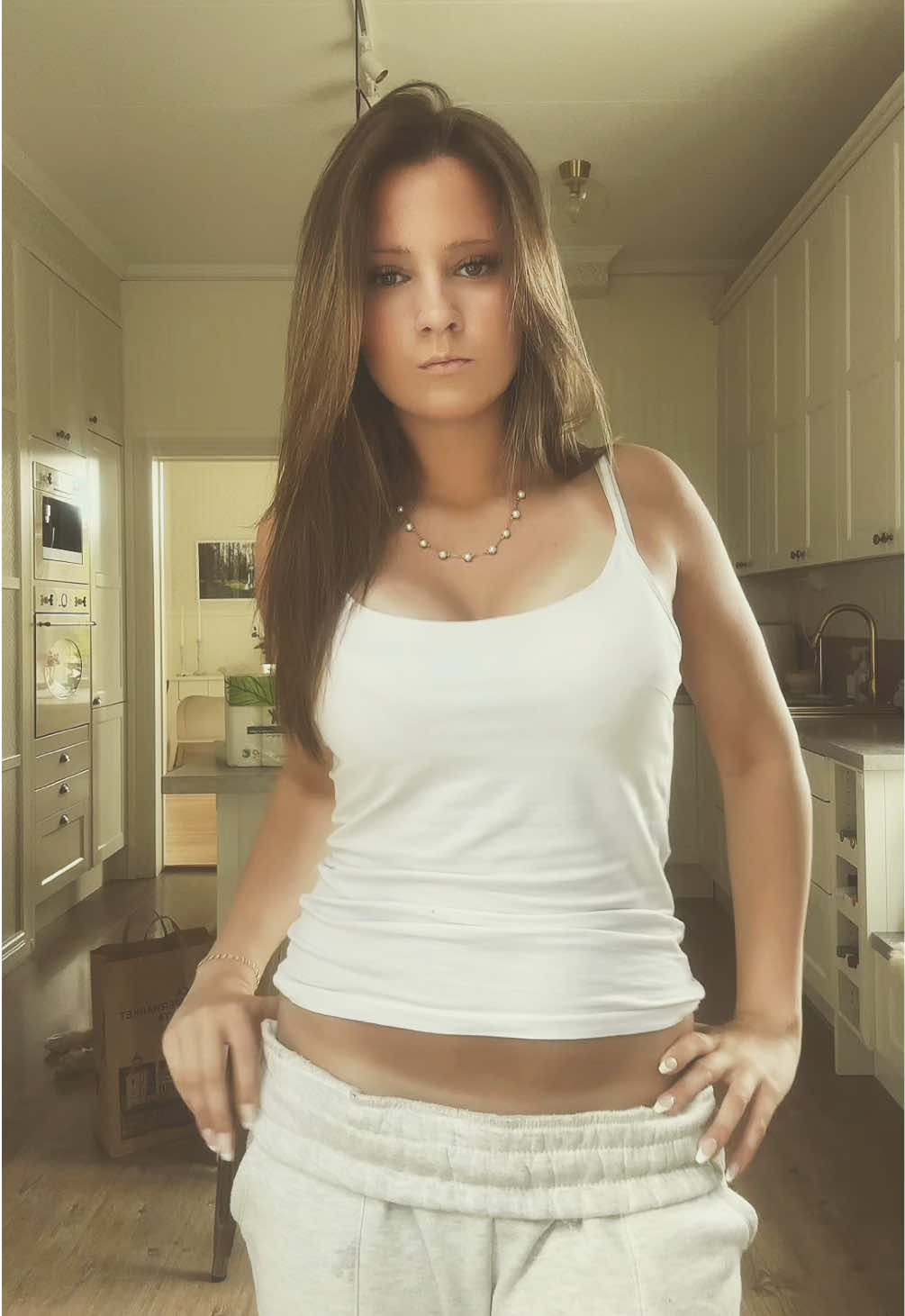 @Ebba Grön
