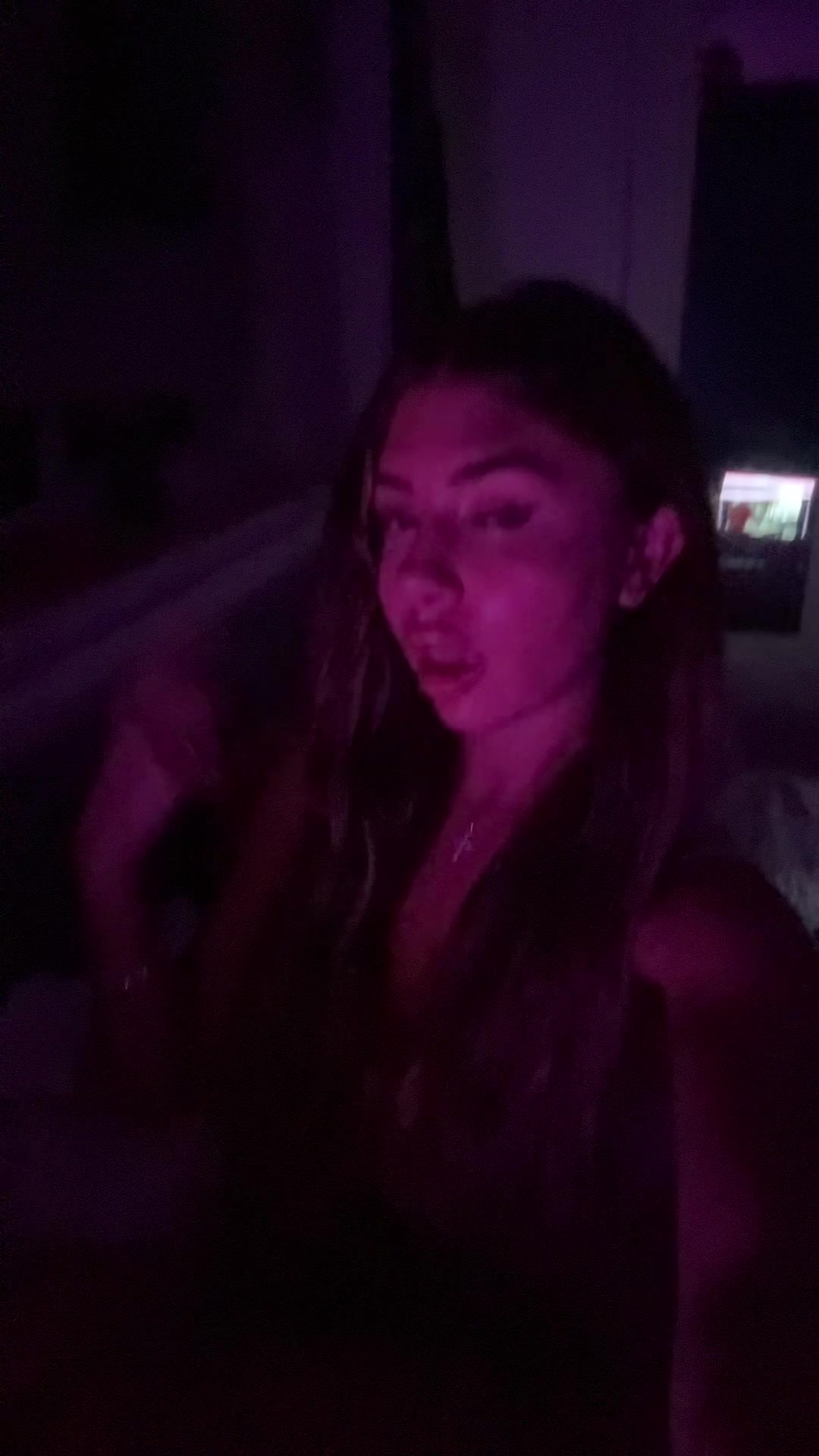 @teehee