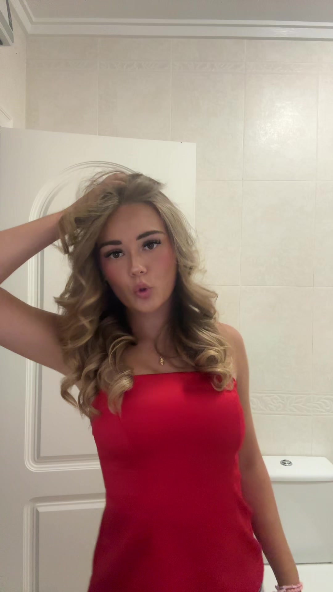 @Scarlett 🦦