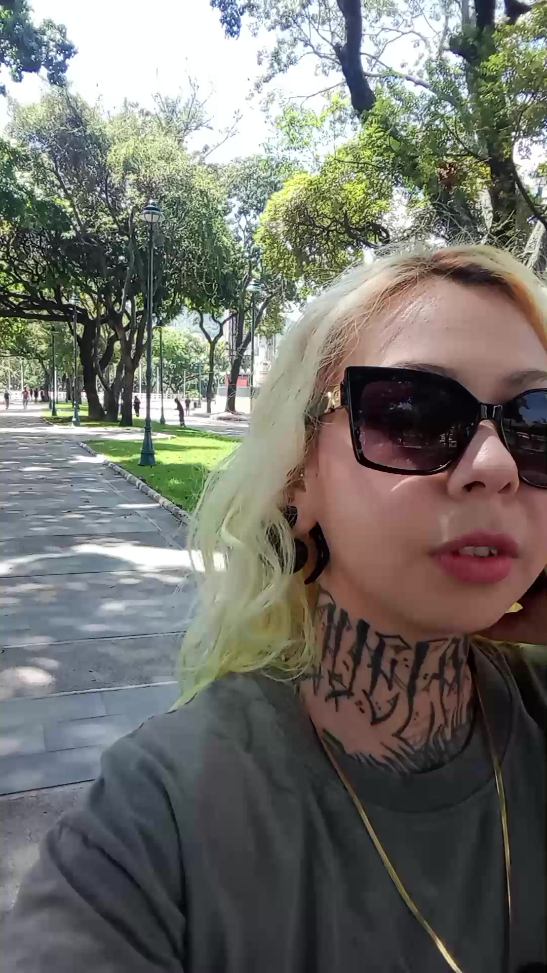 @BrujaOzkura666