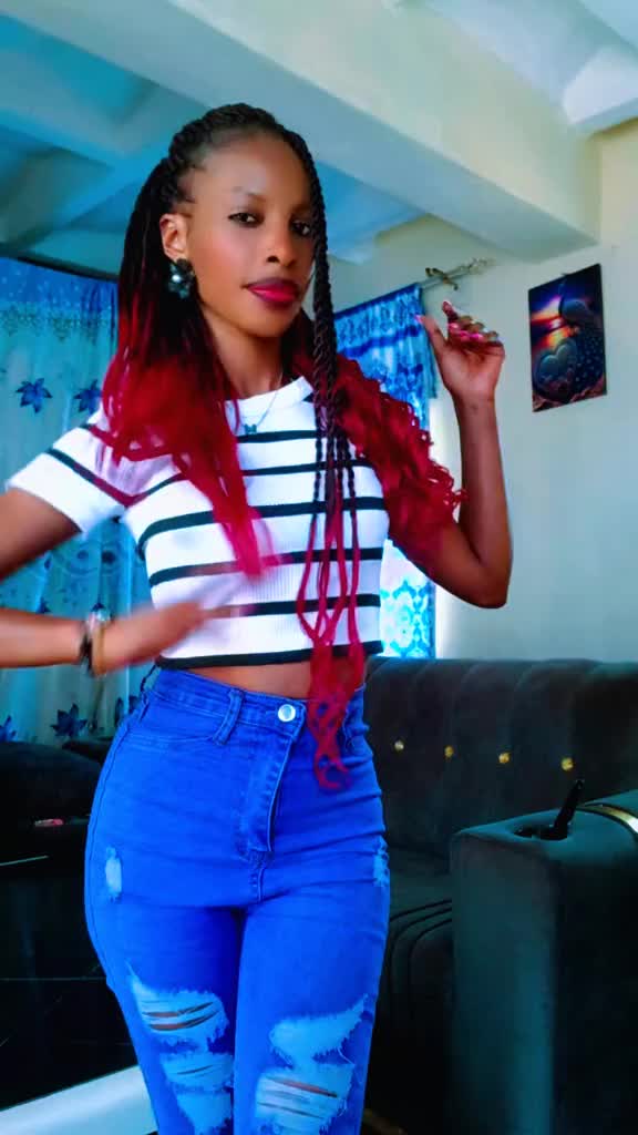 @️Kiki💫