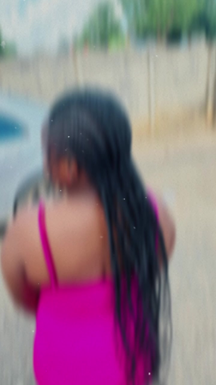 @Susan_Tannia
