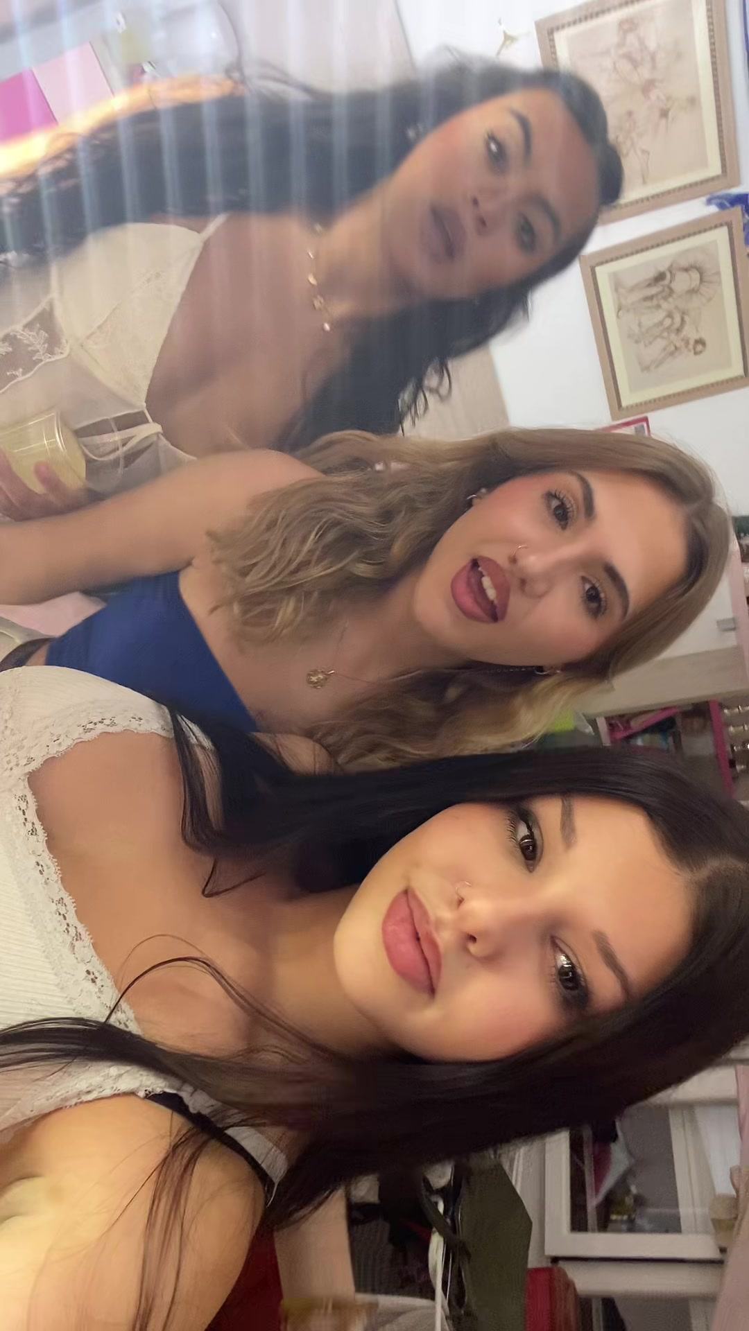 @💋