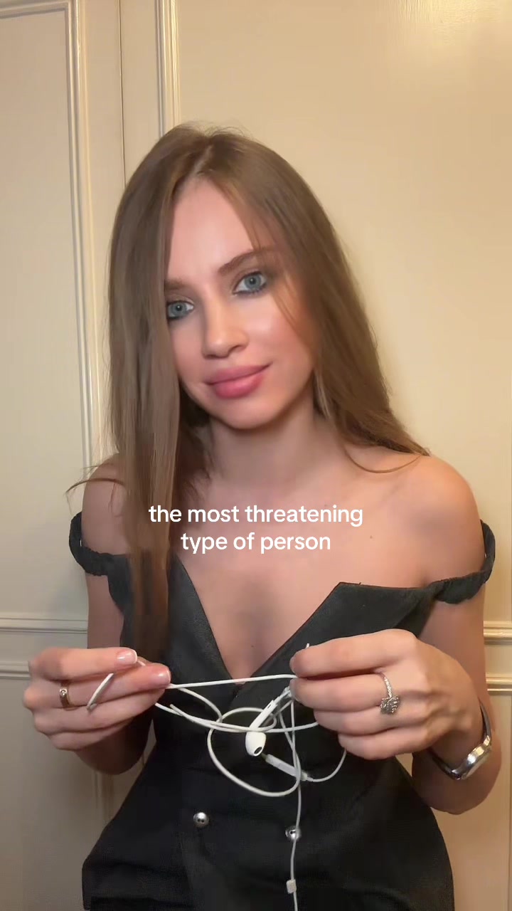@Xenia Tchoumi
