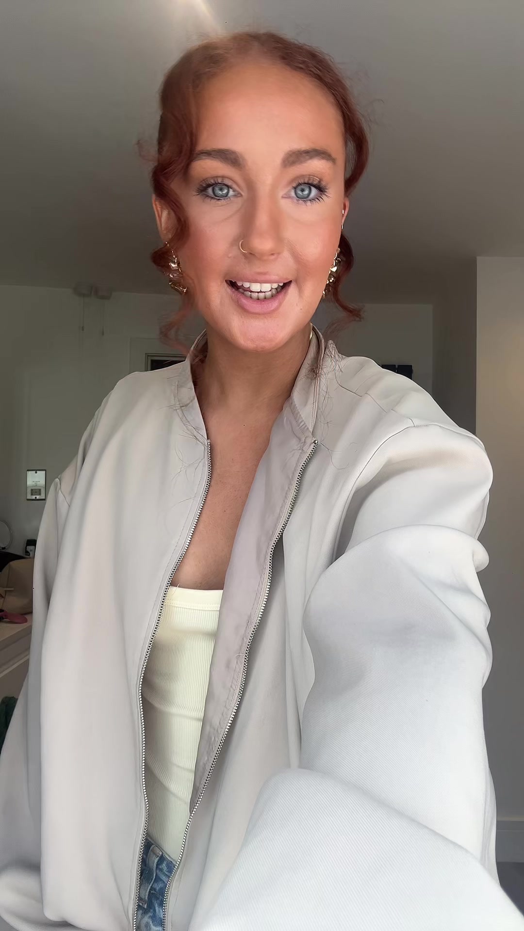 @&Aacute;ine