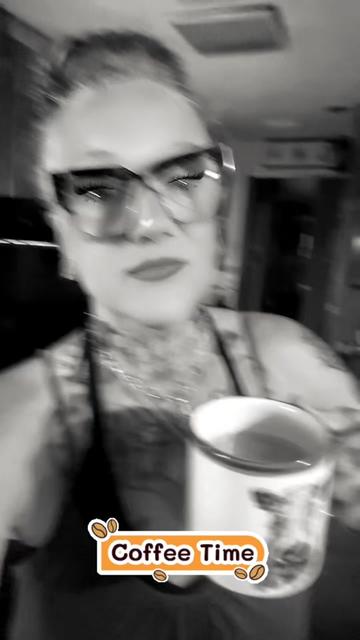 @Leighna Queen of Trolls