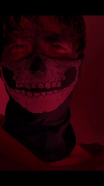 @themaskedneon