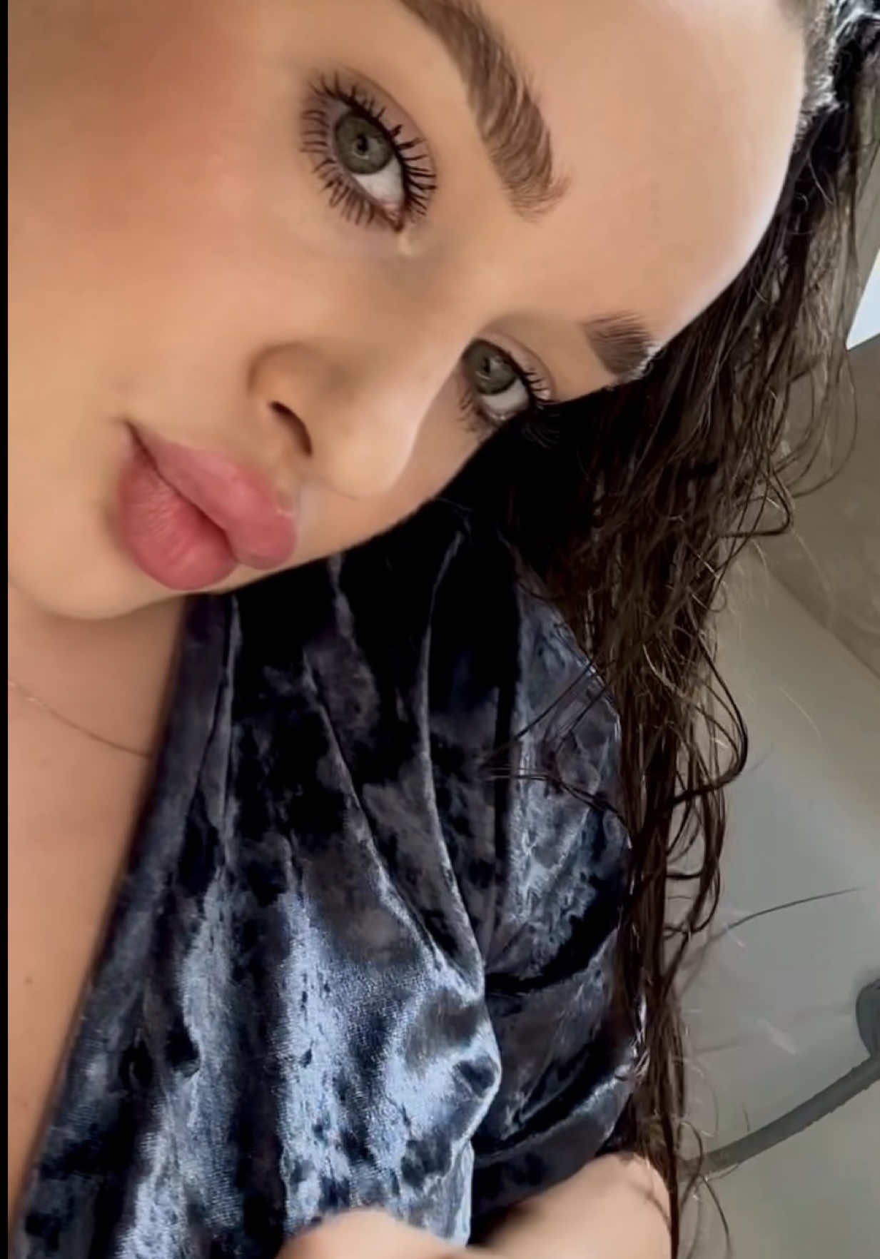 @mia_t_a