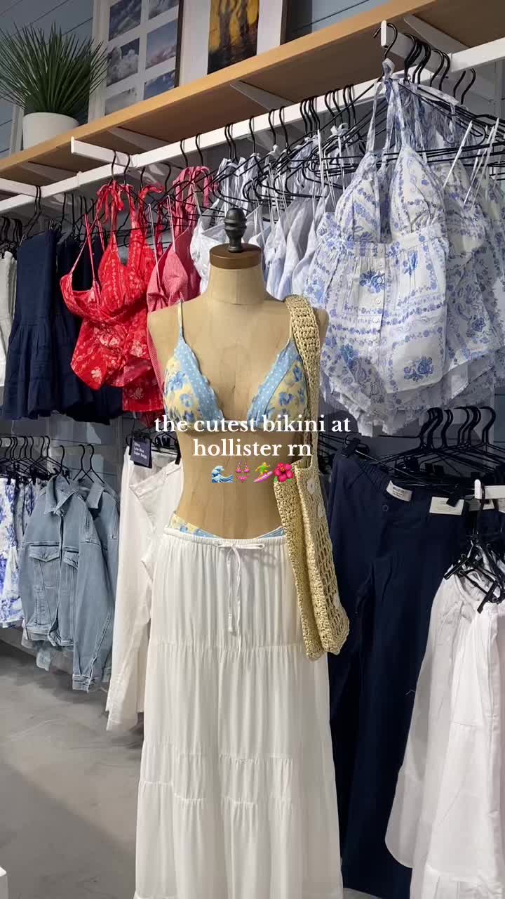 @Hollister Soho