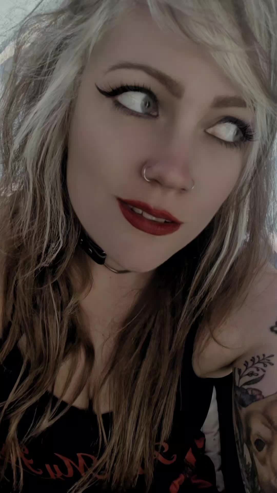 @HayleyCakes
