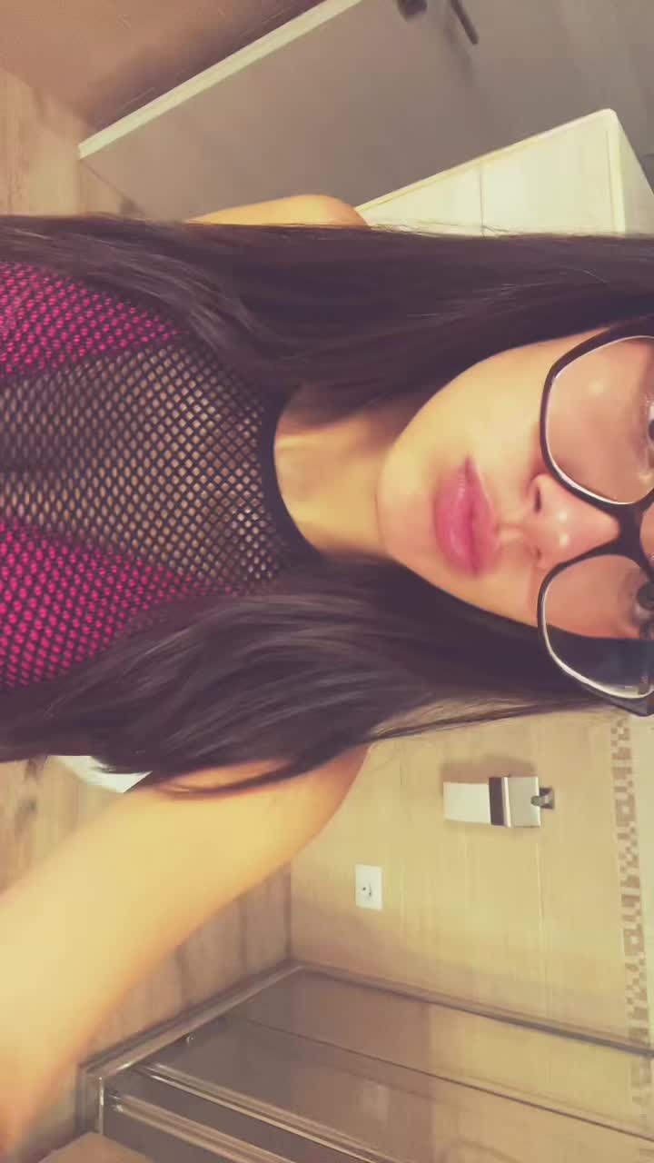 @giulia