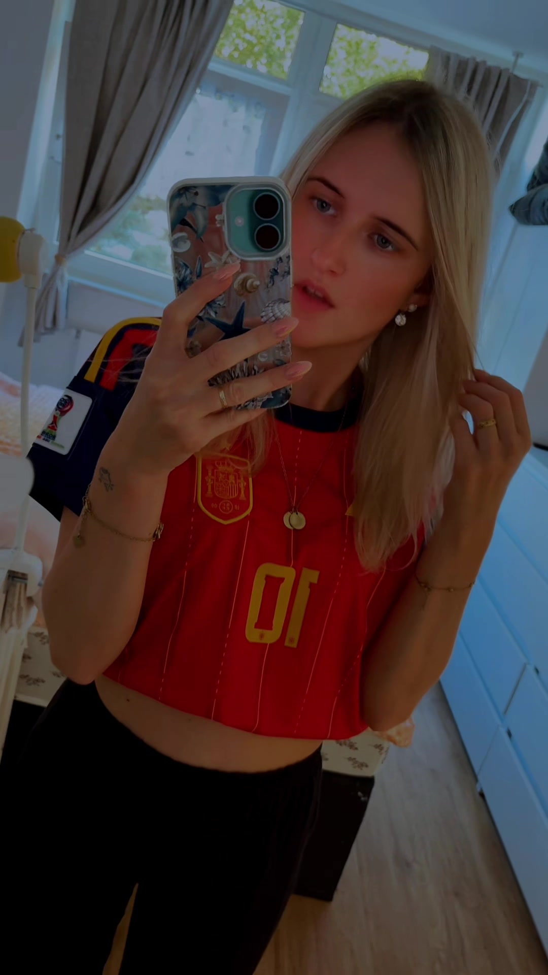 @nadineeee_