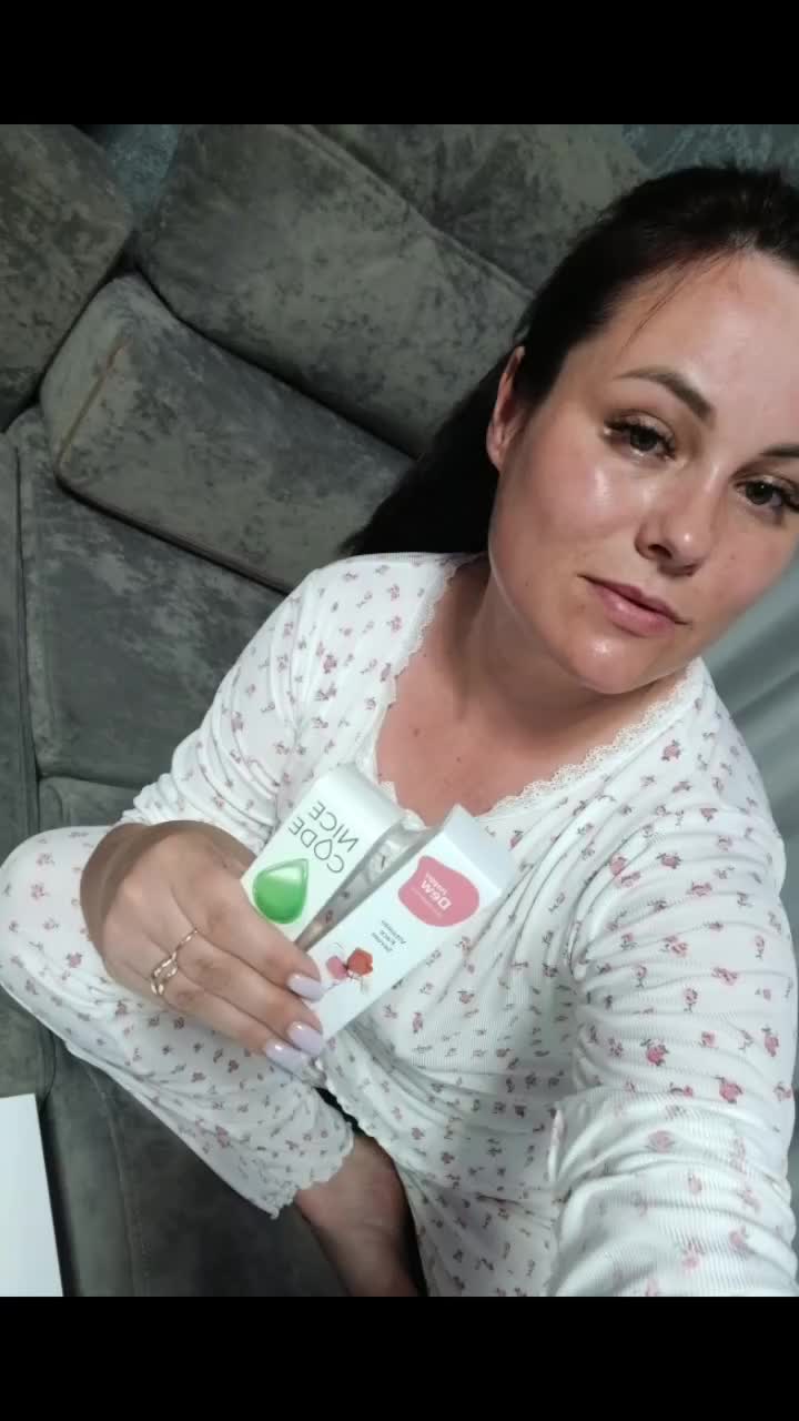 @😚😚😚😚😊