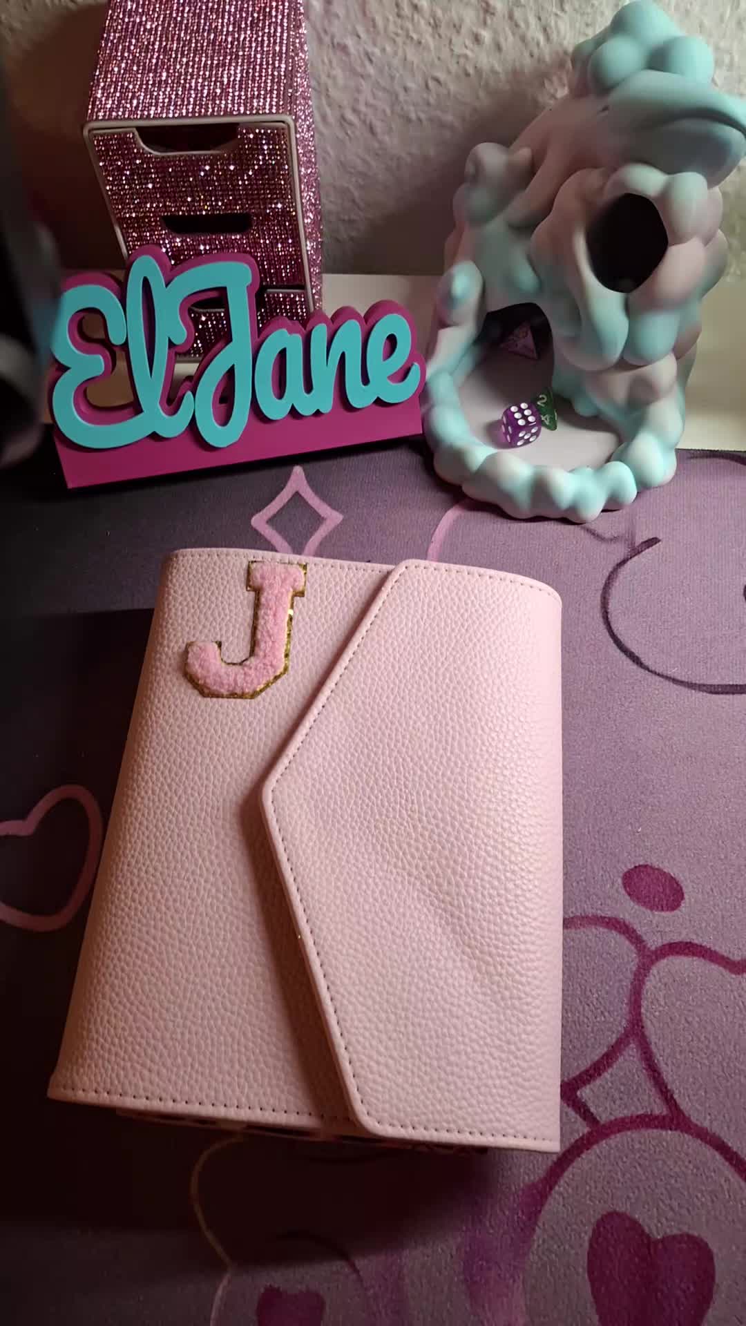 @ElJane