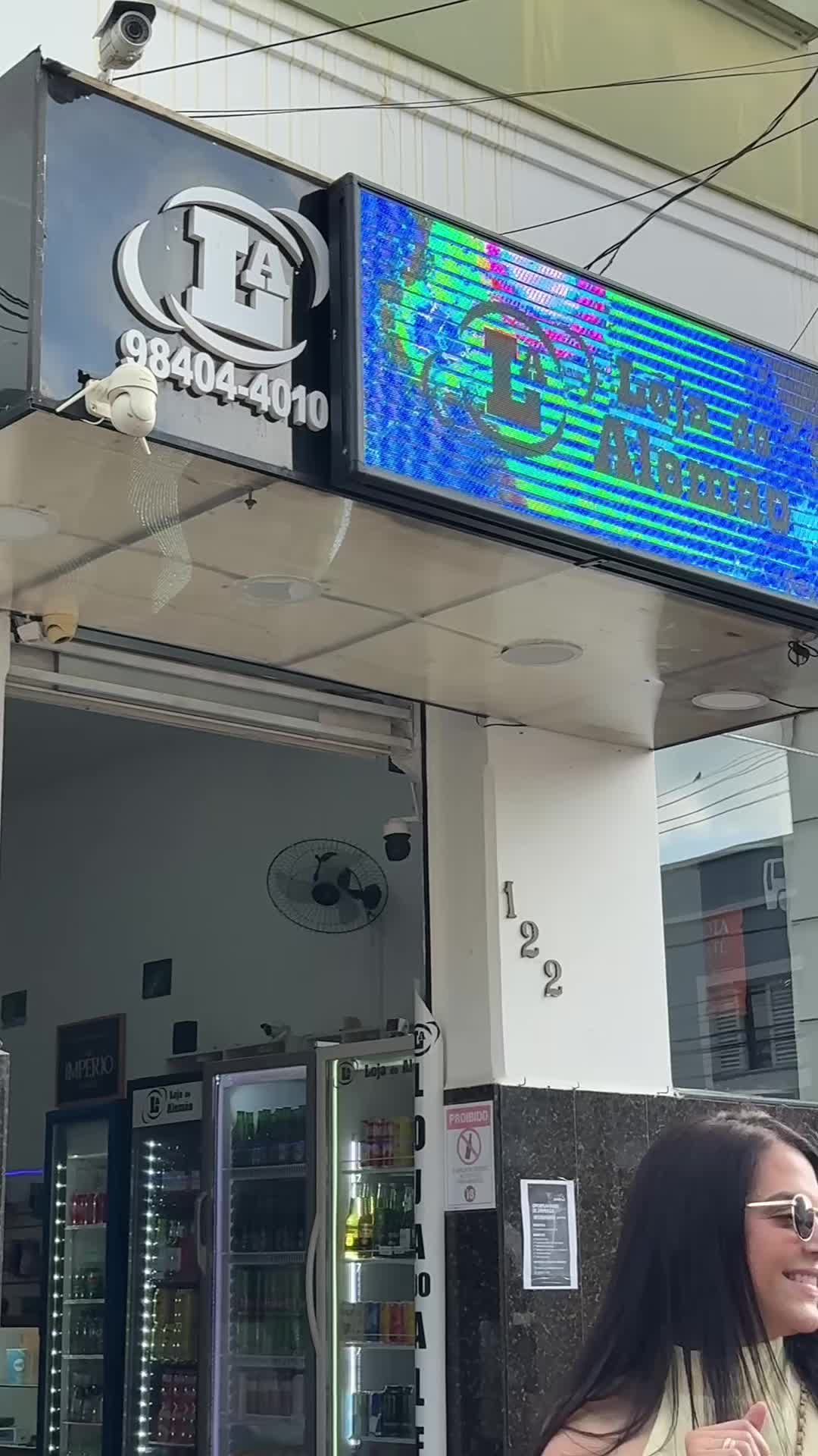 @Dondoca