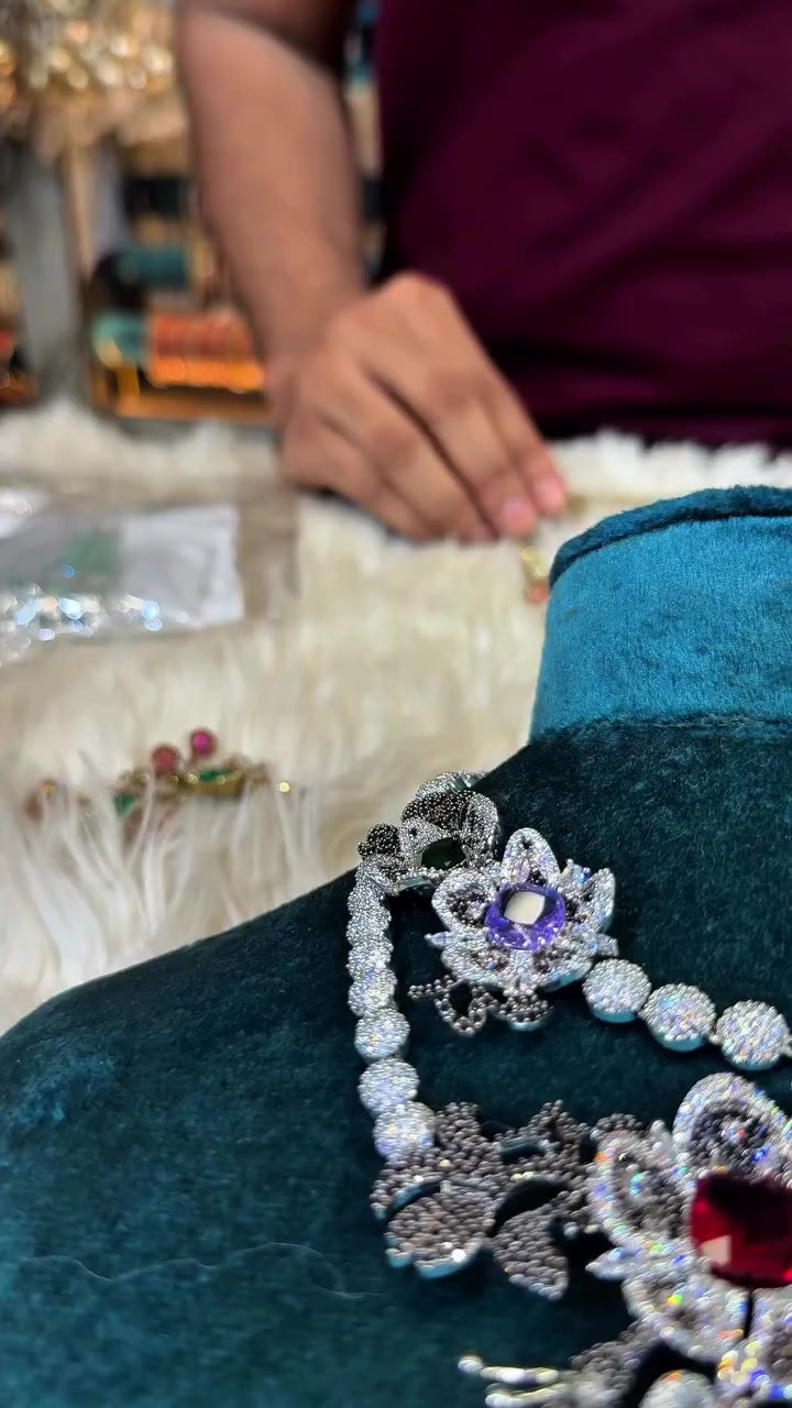 @Makkah bangles store