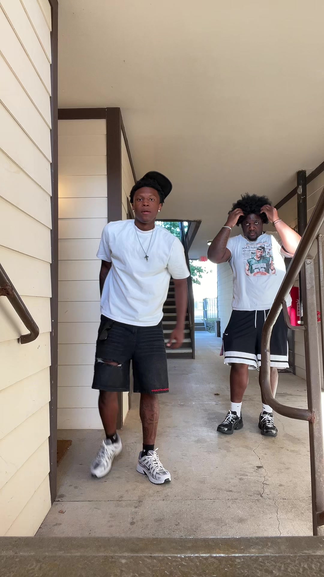 @useruno