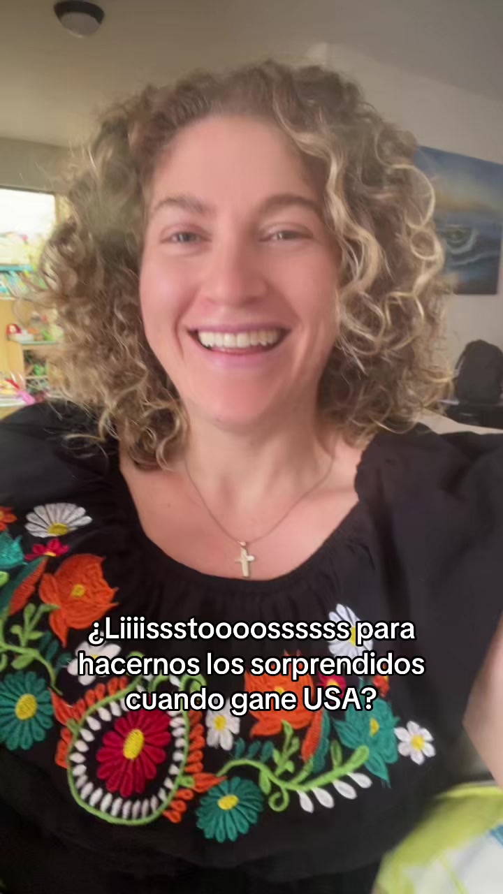 @Ana María