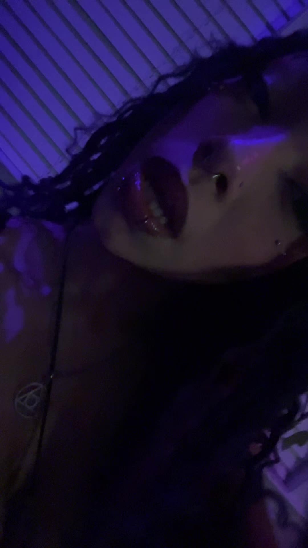 @jahjahjah