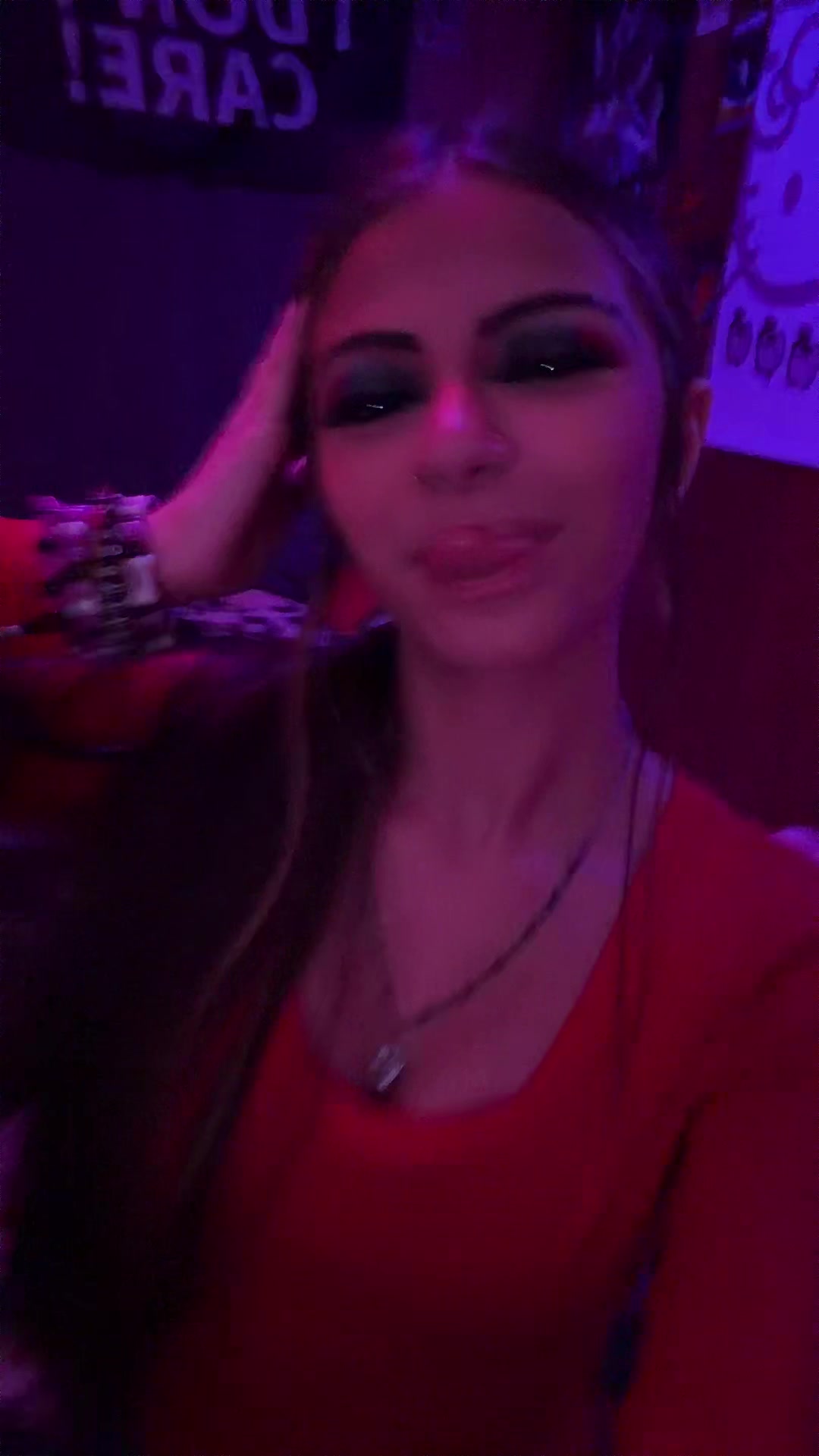 @Alexis🥀🎸🎧
