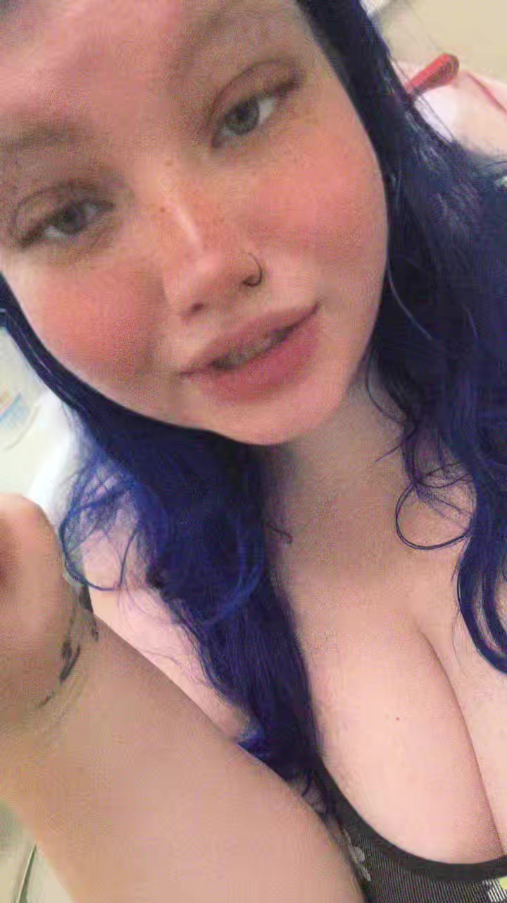 @💜😈HEY_ITZ_CHLOE💅🏻💜