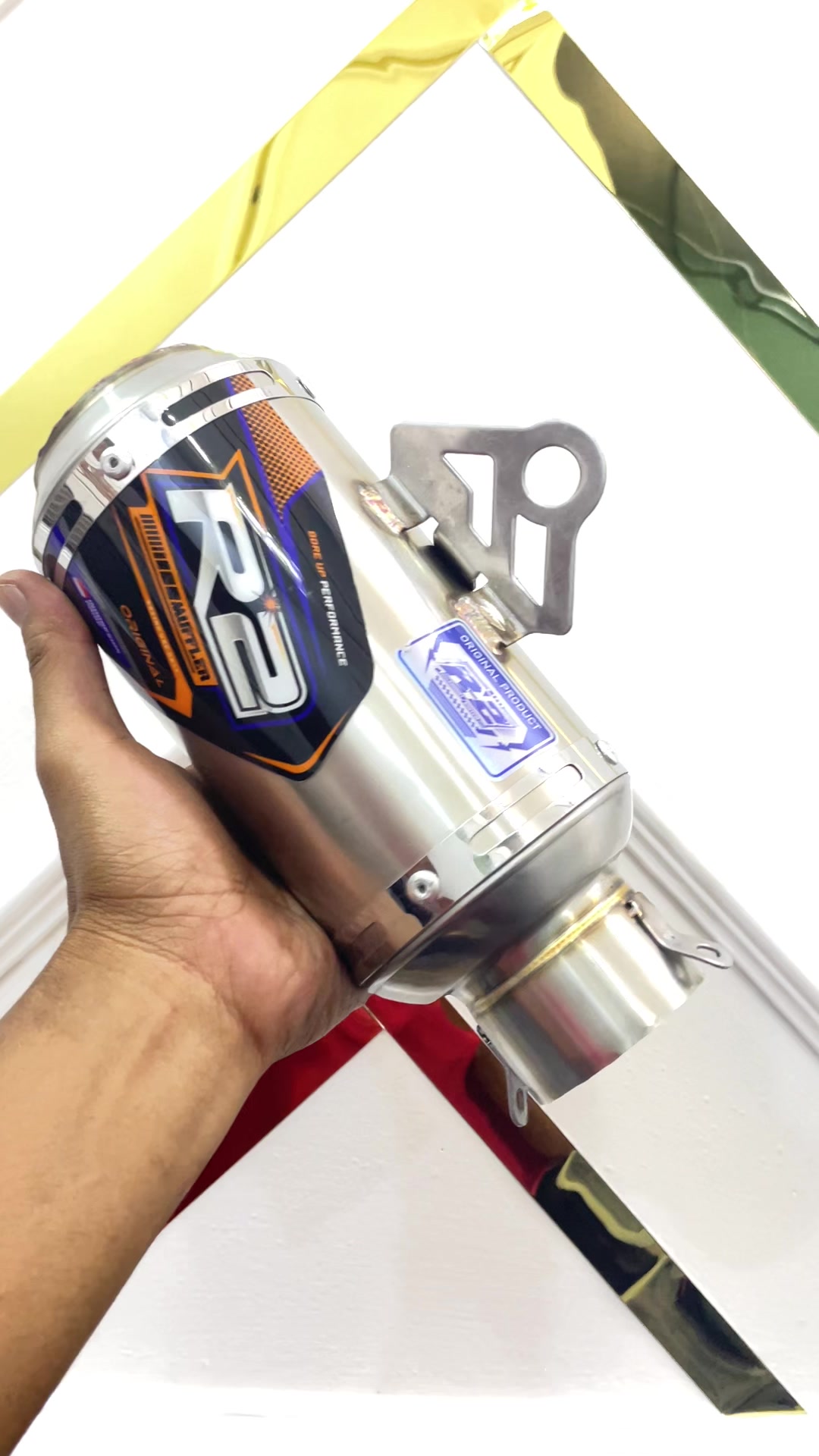 @r2 muffler