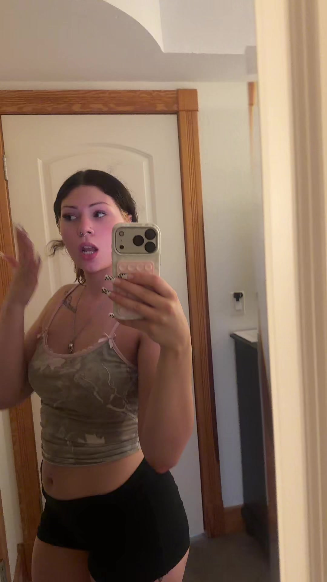 @Ladybugz