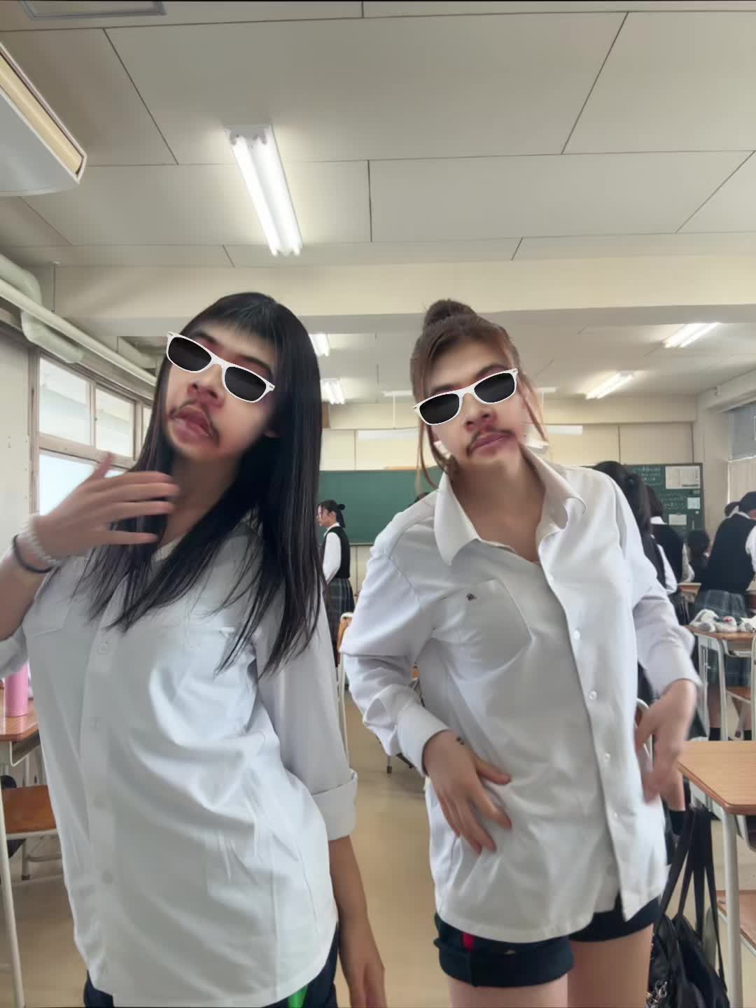 @๐
๐๐๐(ๆฏๆฅใใผใใใผ)