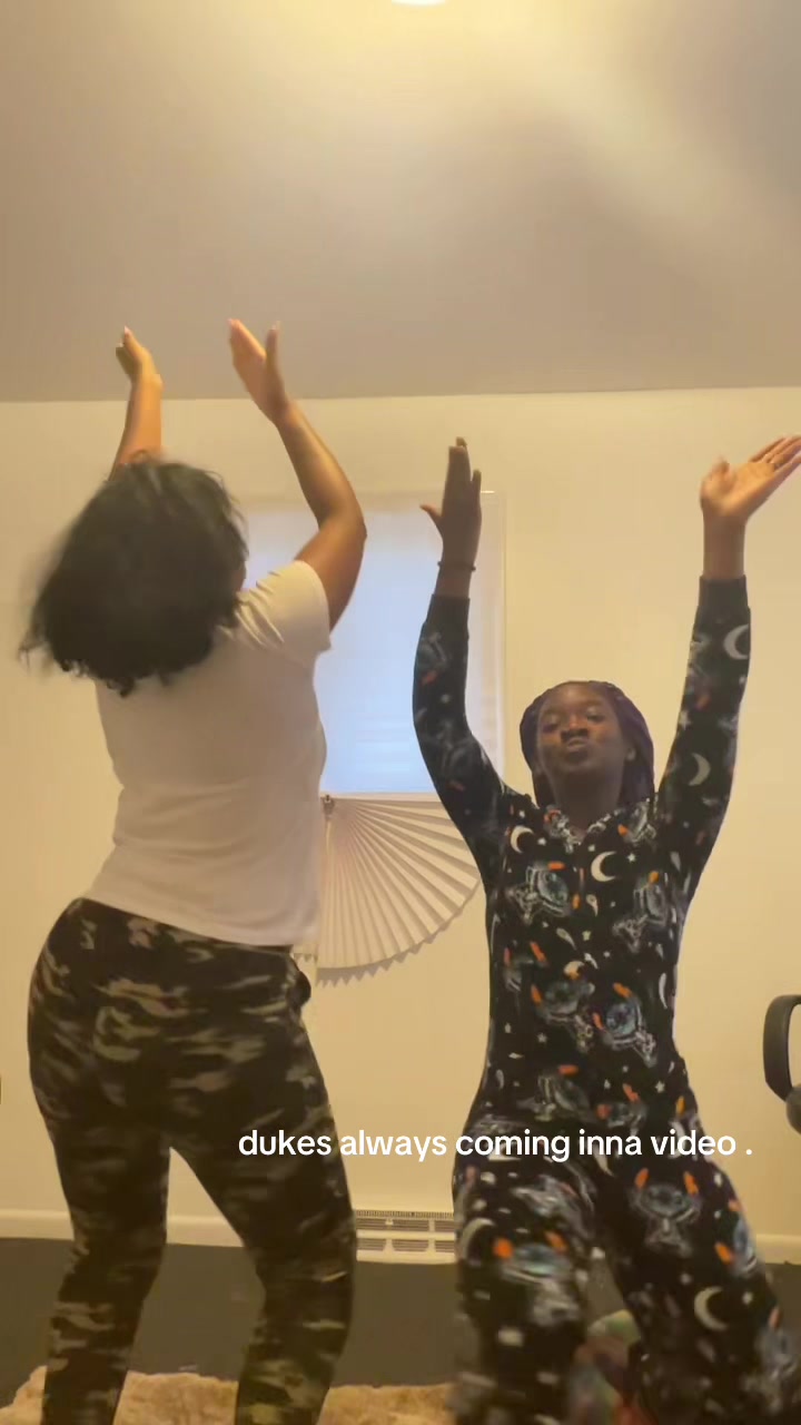 @justjanelllife