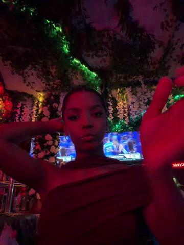@aisha clark