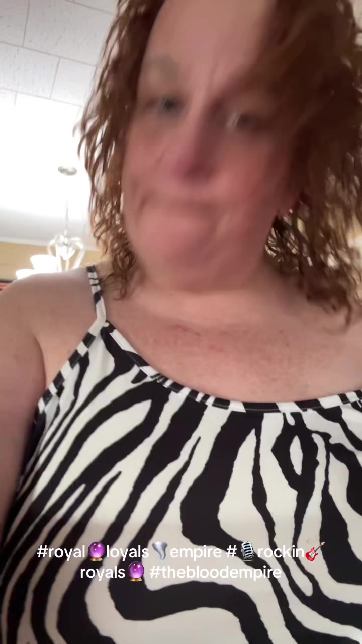 @MZROCKNANGEL X