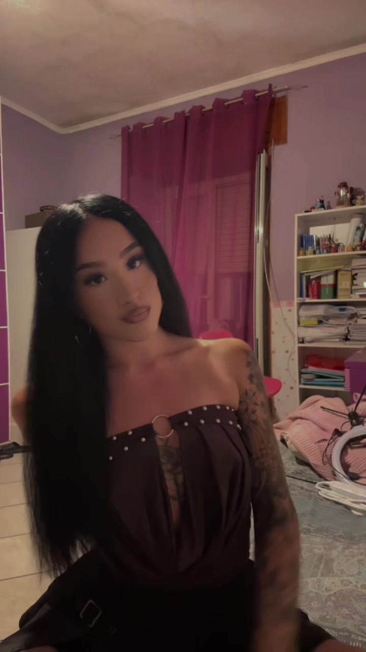 @Aboutmekc_