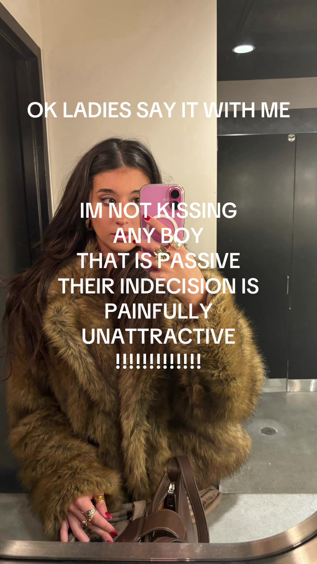 @olivialiberati