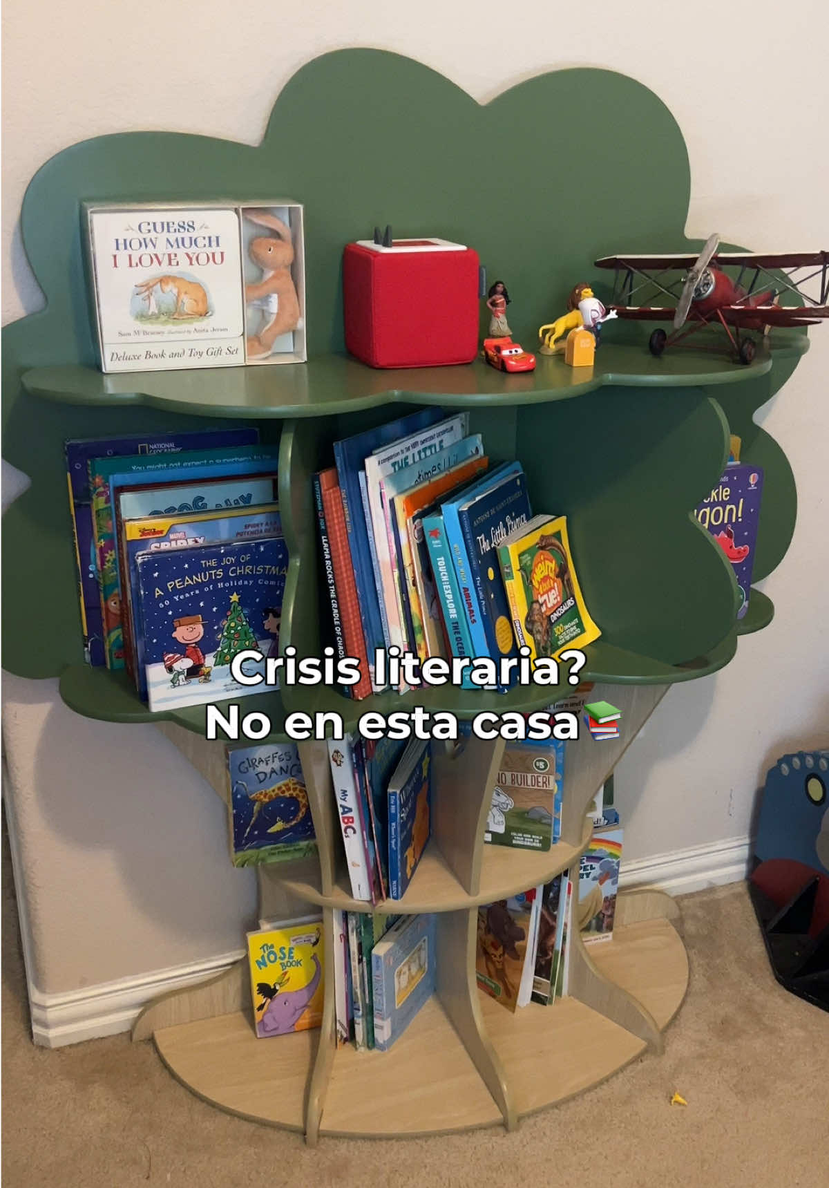 @Yari Serafin 🦋| BookTok 📚