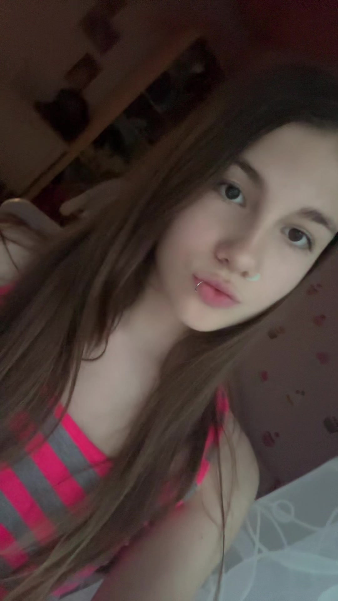 @Леонора😼😻