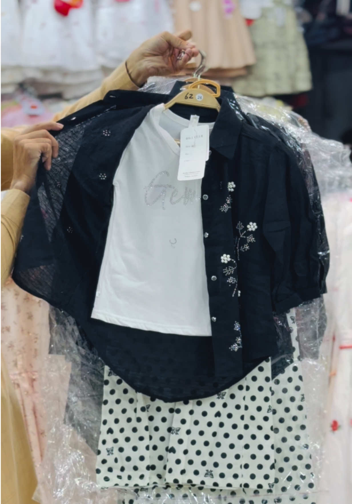 @Hamza Garments nd boutique