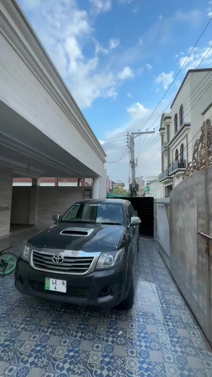 @Mani چودھری ⚜️