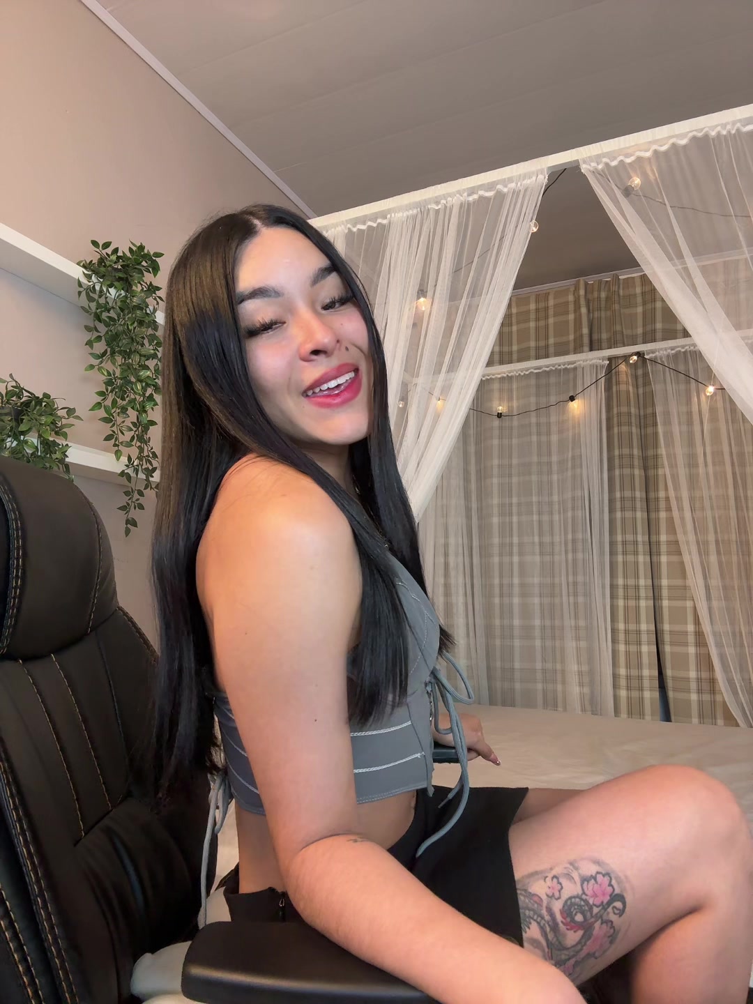 @Miss_valen