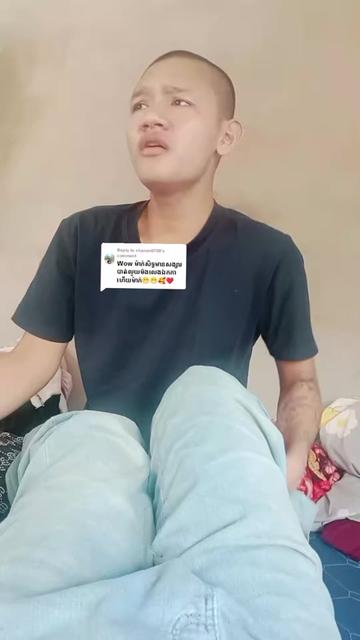 @ម៉ាក់សិទ្ធ លក់ម្ជូរ