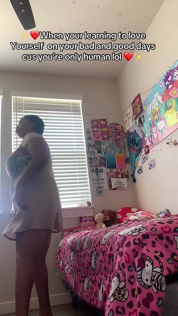 @mommyQalyn